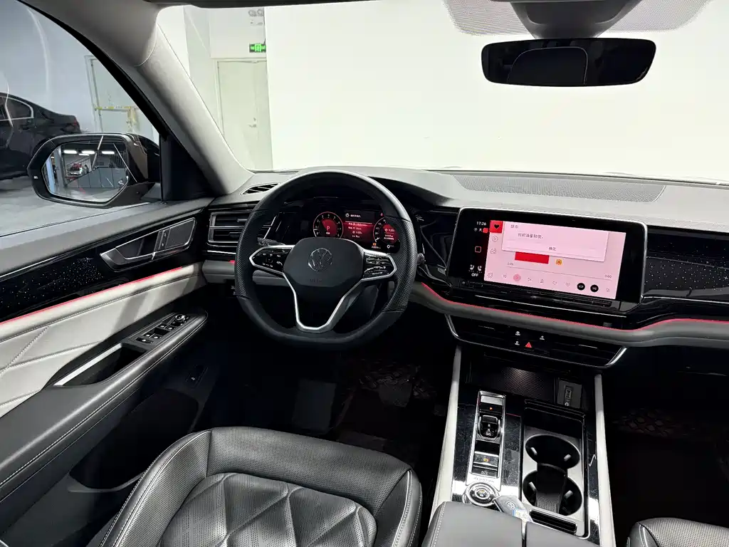 Touron 2023 530 V6 four-wheel drive luxury version купить на сайте DeffCars