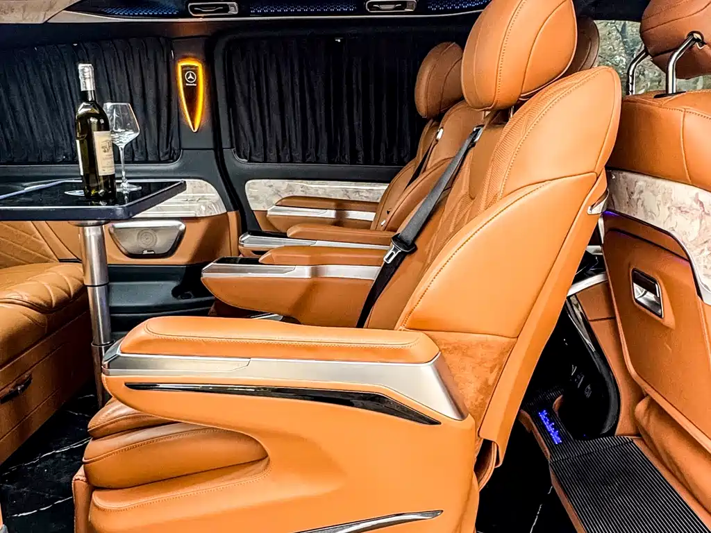 Vito 2023 2.0T Business Edition 7 seats купить на сайте DeffCars