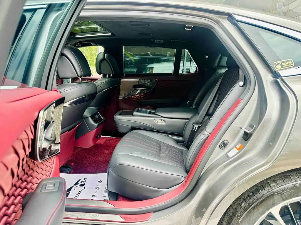 Lexus LS 2021 500h Executive Edition купить на сайте DeffCars