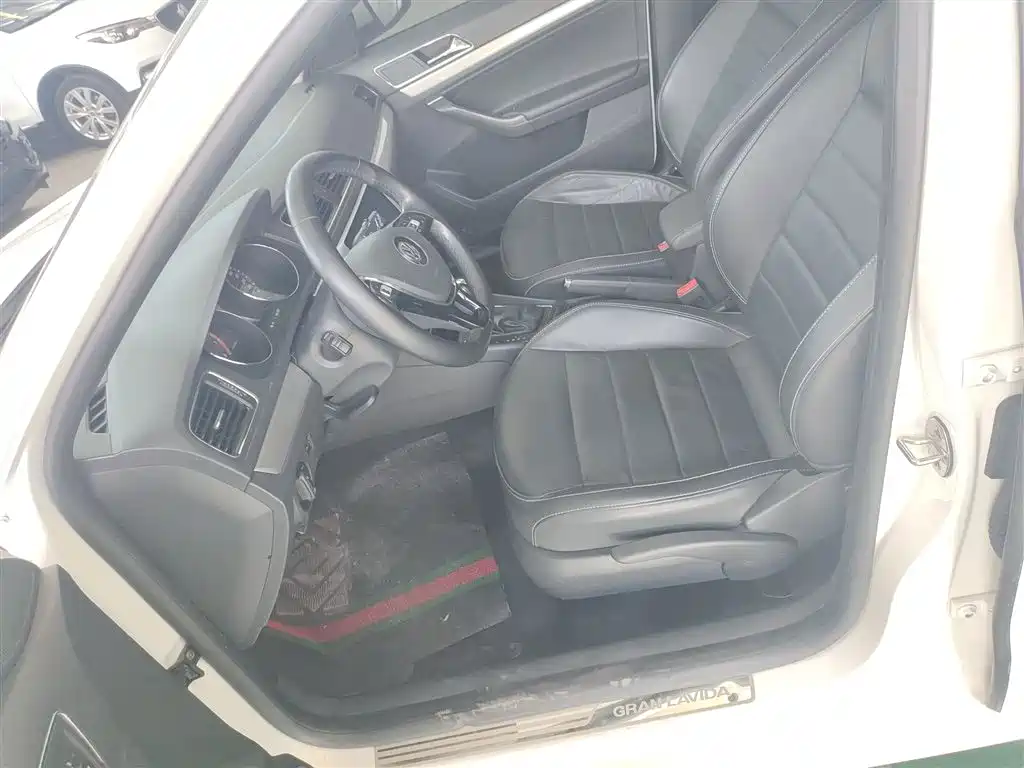 Langxing 2017 180TSI DSG Comfort Edition купить на сайте DeffCars