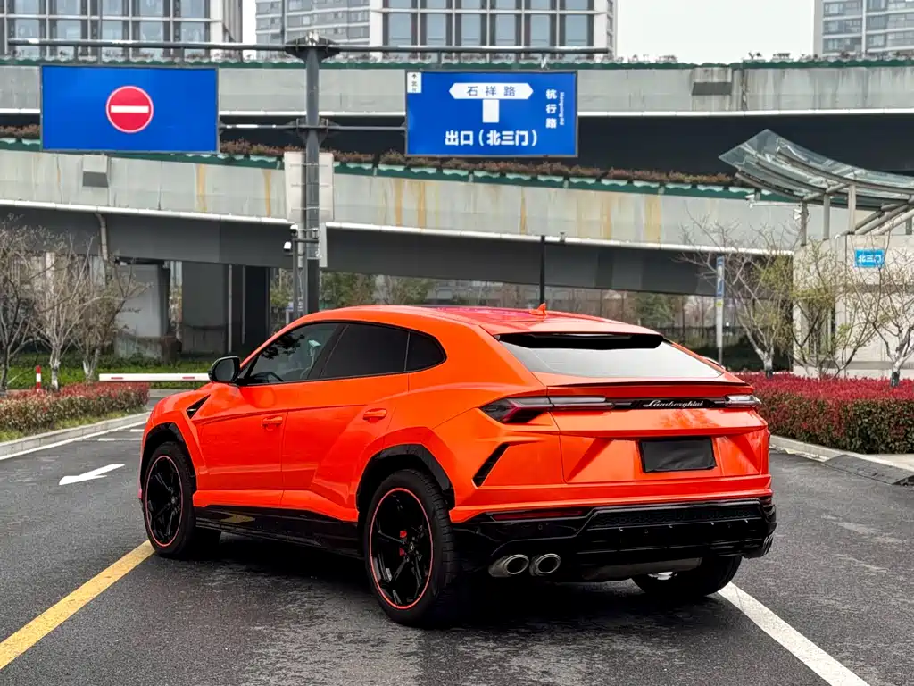 Urus 2018 4.0T V8 купить на сайте DeffCars