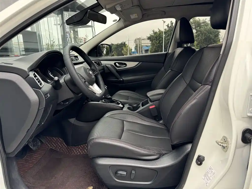 Qashqai 2021 2.0L CVT Deluxe Edition купить на сайте DeffCars