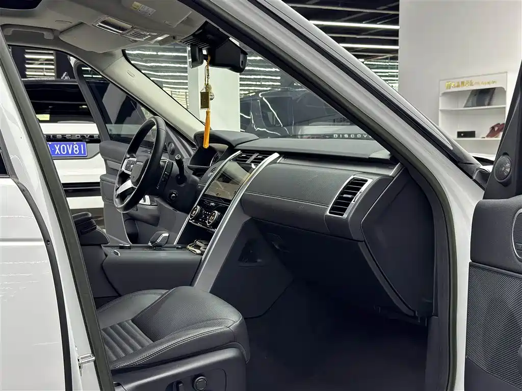 Discover the 2023 facelift 360PS R-Dynamic S купить на сайте DeffCars