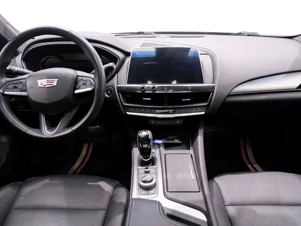 Cadillac CT5 2021 facelift 28T luxury model купить на сайте DeffCars