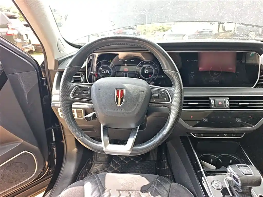 Hongqi HS5 2022 facelift 2.0T Zhilian Qixiang four-wheel drive version купить на сайте DeffCars