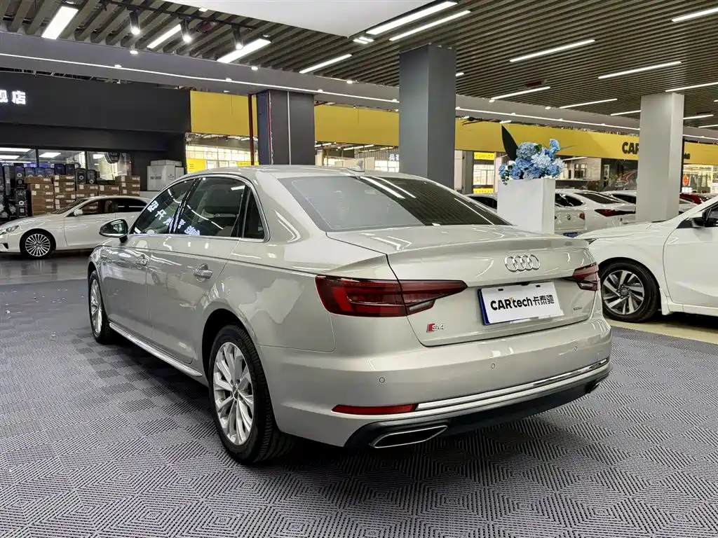 Audi A4L 2019 40 TFSI Enterprising National VI купить на сайте DeffCars