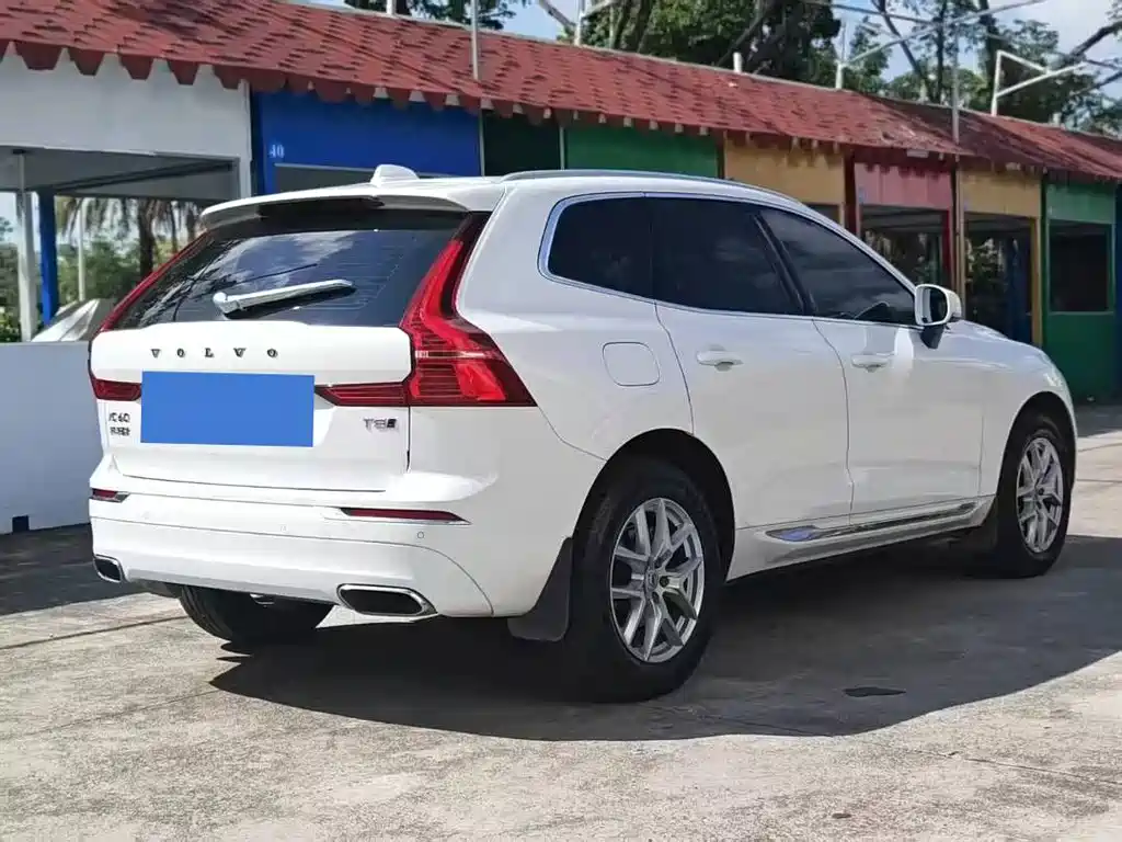 Volvo XC60 2020 T5 four-wheel drive Zhiyi Luxury Edition купить на сайте DeffCars