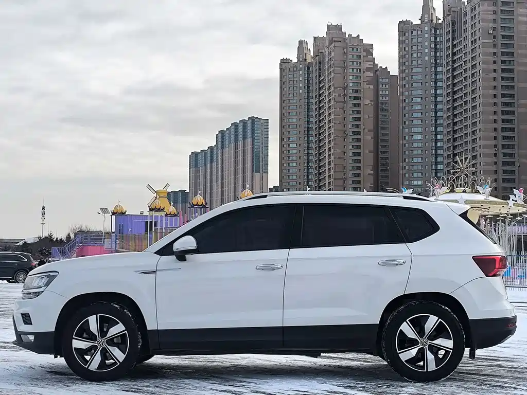 Tuyue 2022 280TSI two-wheel drive comfort version купить на сайте DeffCars