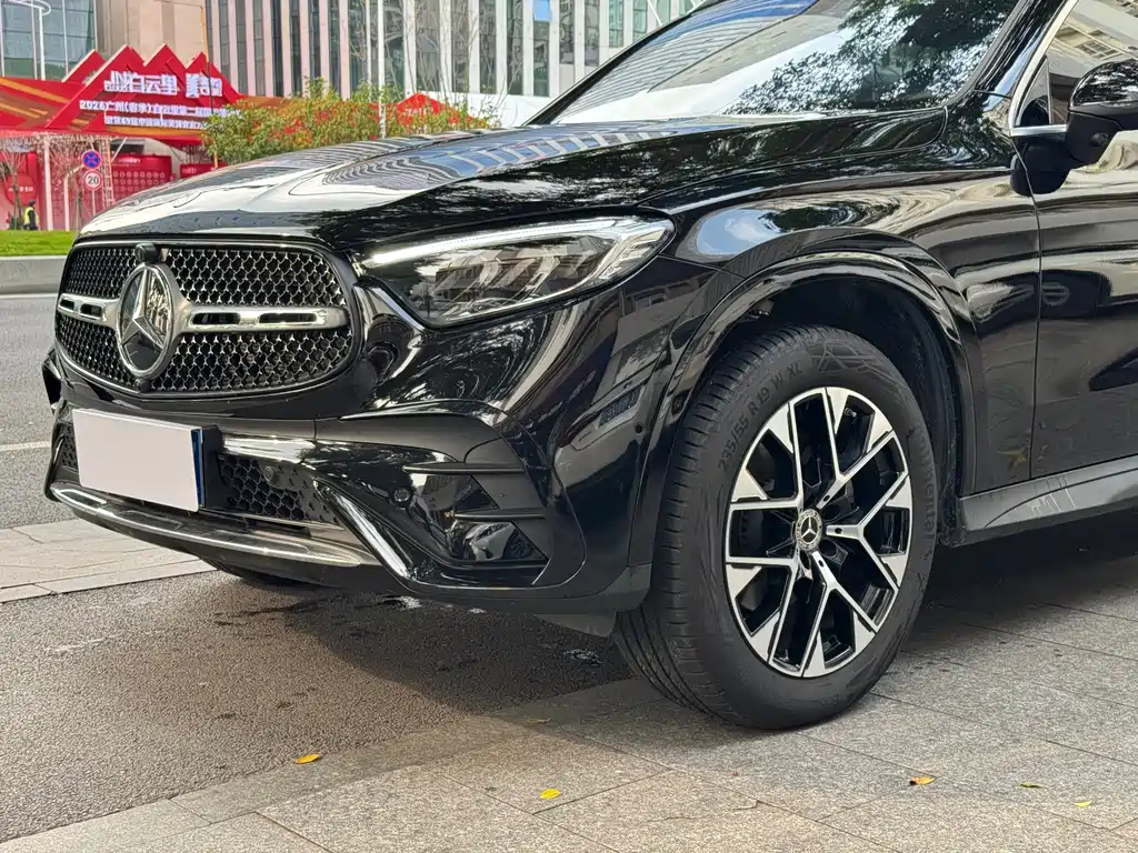 Mercedes-Benz GLC 2024 GLC 260 L 4MATIC luxury model 5 seats купить на сайте DeffCars