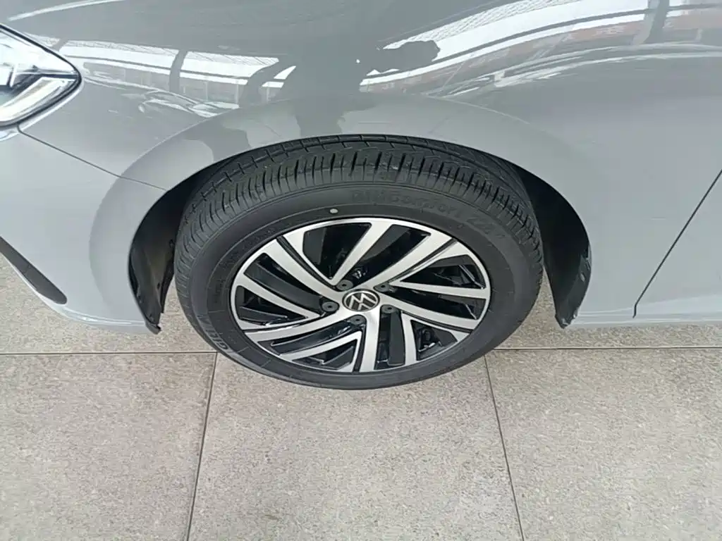 Lavida 2023 280TSI DSG Starry Sky Full Edition купить на сайте DeffCars