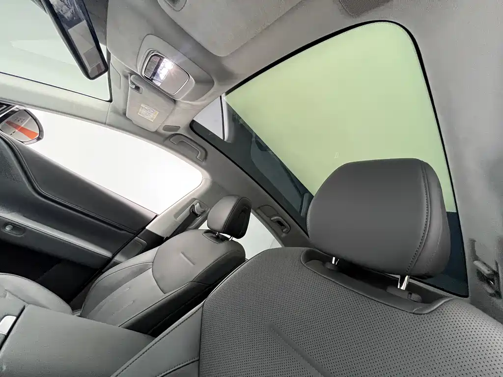 Xpeng G6 2025 model 625 long battery life Max flagship version купить на сайте DeffCars