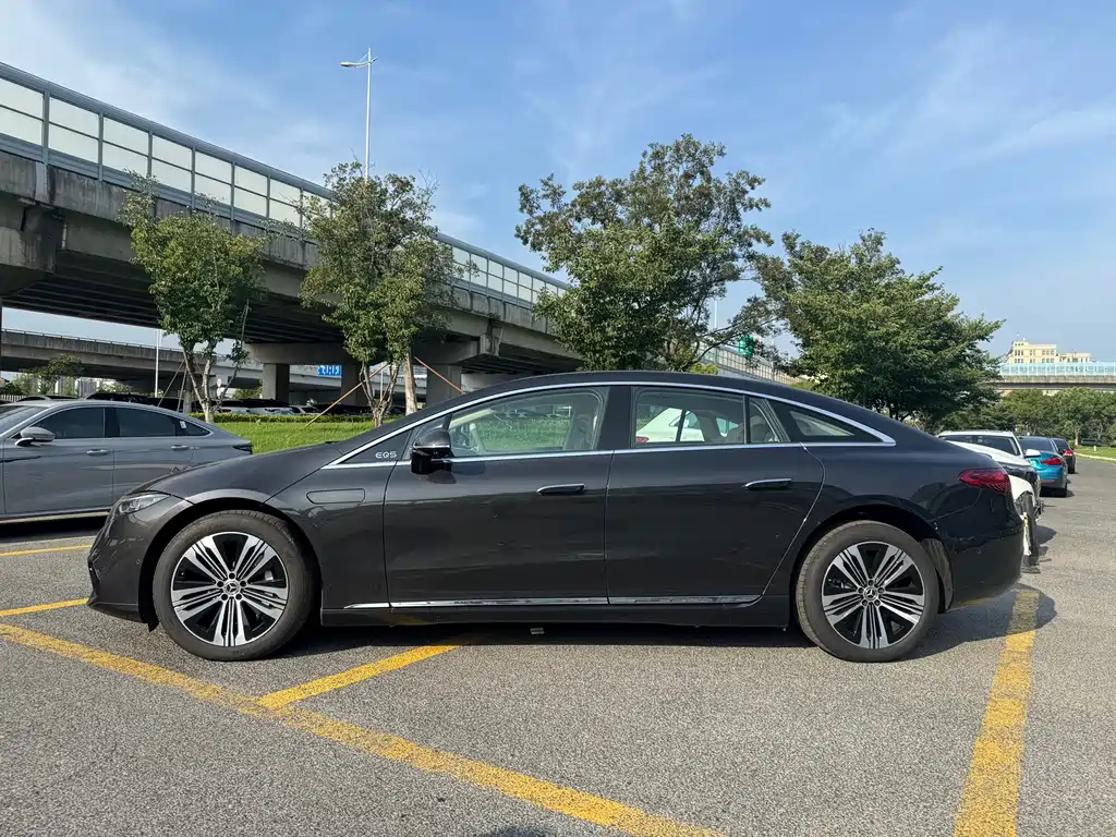Mercedes EQS 2023 450 + Pioneer Edition купить на сайте DeffCars