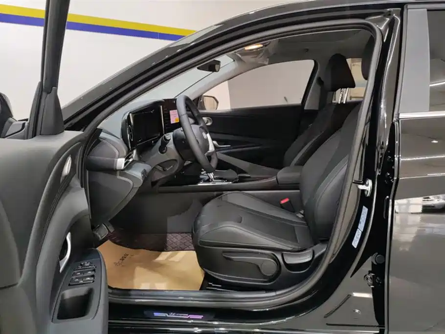 Elantra 2023 1.5L CVT GLX Elite Edition купить на сайте DeffCars