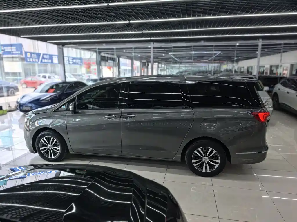 Buick GL8 2018 ES 28T luxury model National VI купить на сайте DeffCars