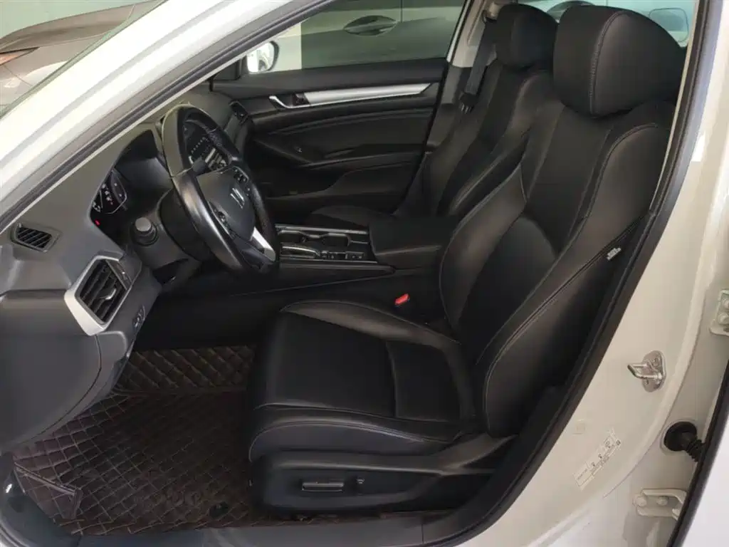 Accord 2018 260TURBO Deluxe Edition National VI купить на сайте DeffCars