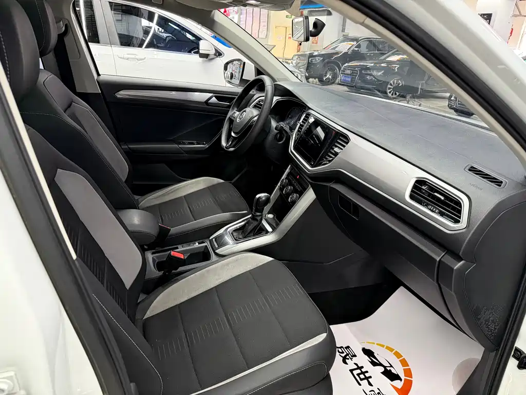 T-ROC 2022 model 280TSI DSG two-wheel drive elite PLUS купить на сайте DeffCars