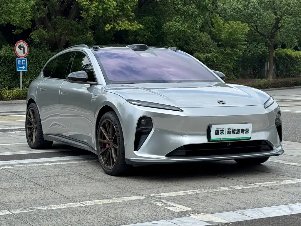NIO ET5T 2024 model 75kWh Touring купить на сайте DeffCars