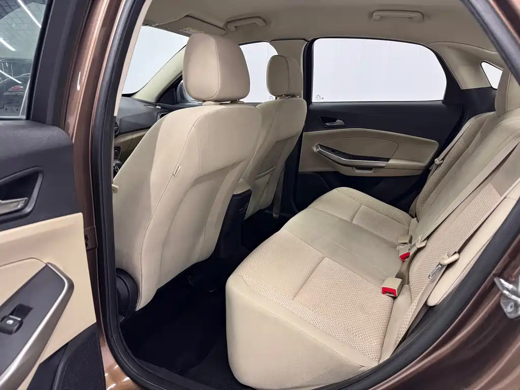 Escort 2017 1.5L automatic comfort model купить на сайте DeffCars