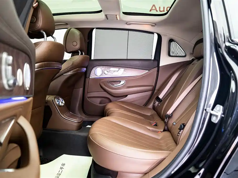 Mercedes-Benz E-Class 2023 E 300 L Luxury Model купить на сайте DeffCars