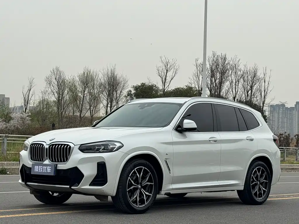 BMW X3 2022 facelift xDrive25i M sports package купить на сайте DeffCars