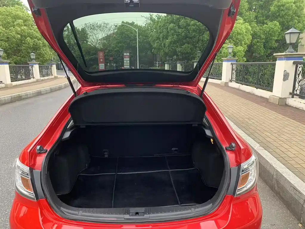 Ruiyi 2011 Coupe 2.0L Automatic Elite Edition купить на сайте DeffCars