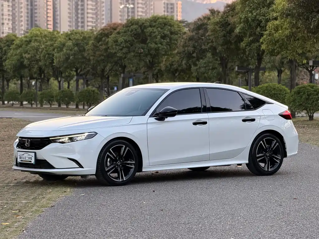 Stylish 2023 HATCHBACK 240TURBO CVT Fantasy Night·Luxury Edition купить на сайте DeffCars