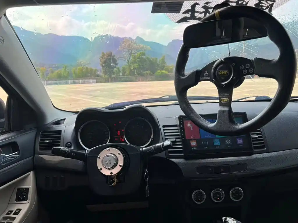 Yishen 2012 Lunar New Year Edition 1.8L Manual Comfort Type купить на сайте DeffCars