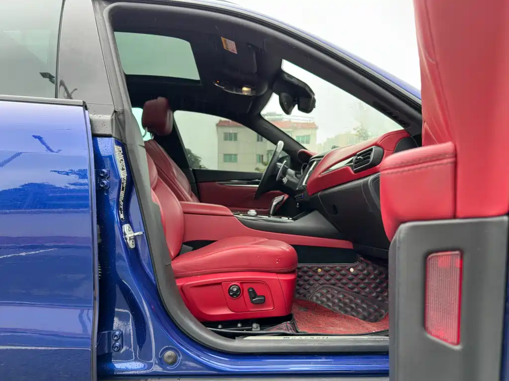 Levante 2019 3.0T Standard Edition National VI купить на сайте DeffCars