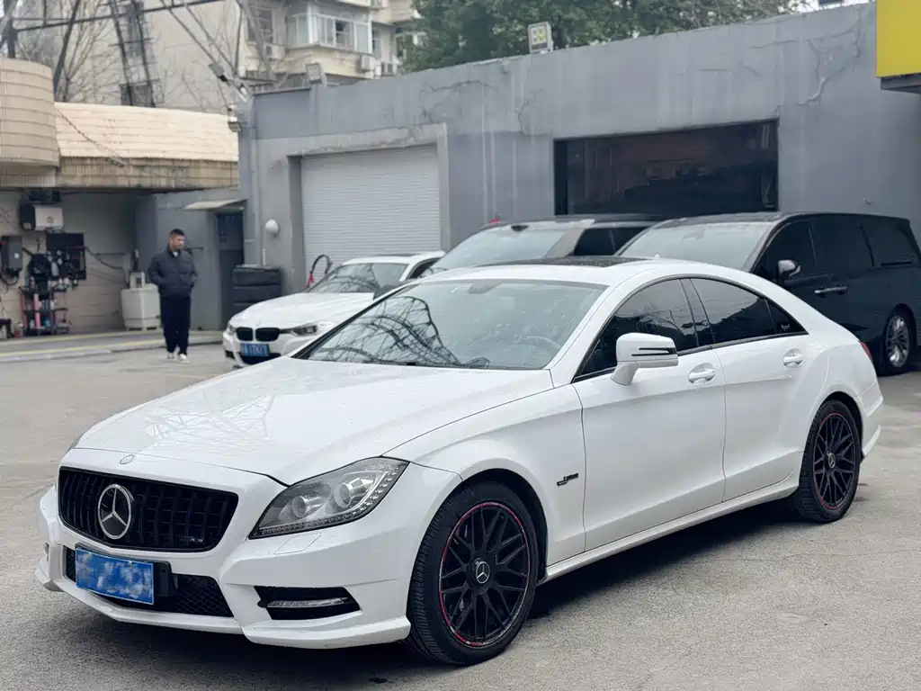 Mercedes-Benz CLS 2012 CLS 300 CGI купить на сайте DeffCars