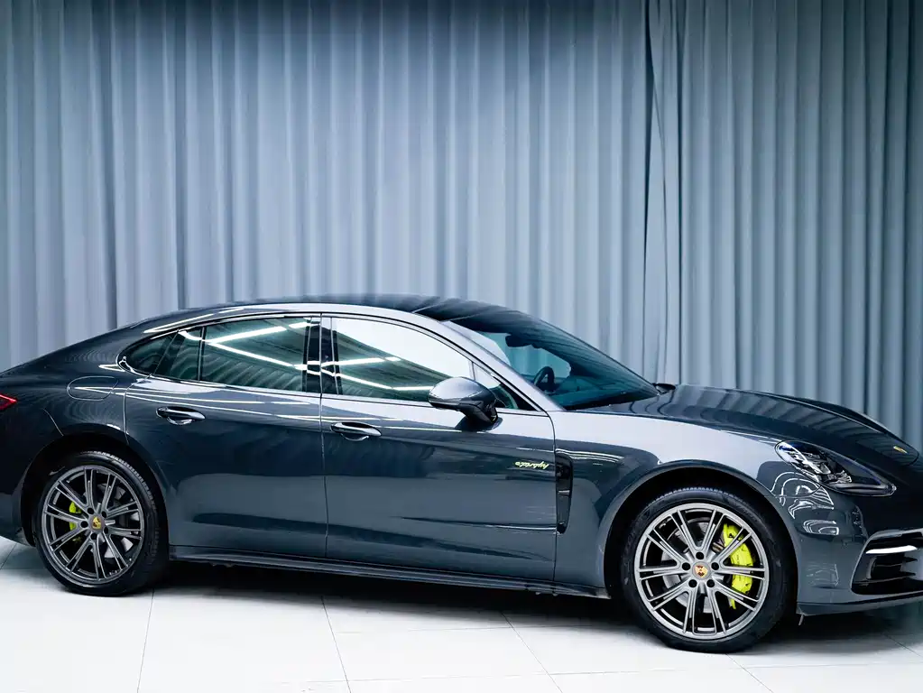 Panamera New Energy 2018 Panamera 4 E-Hybrid 2.9T купить на сайте DeffCars
