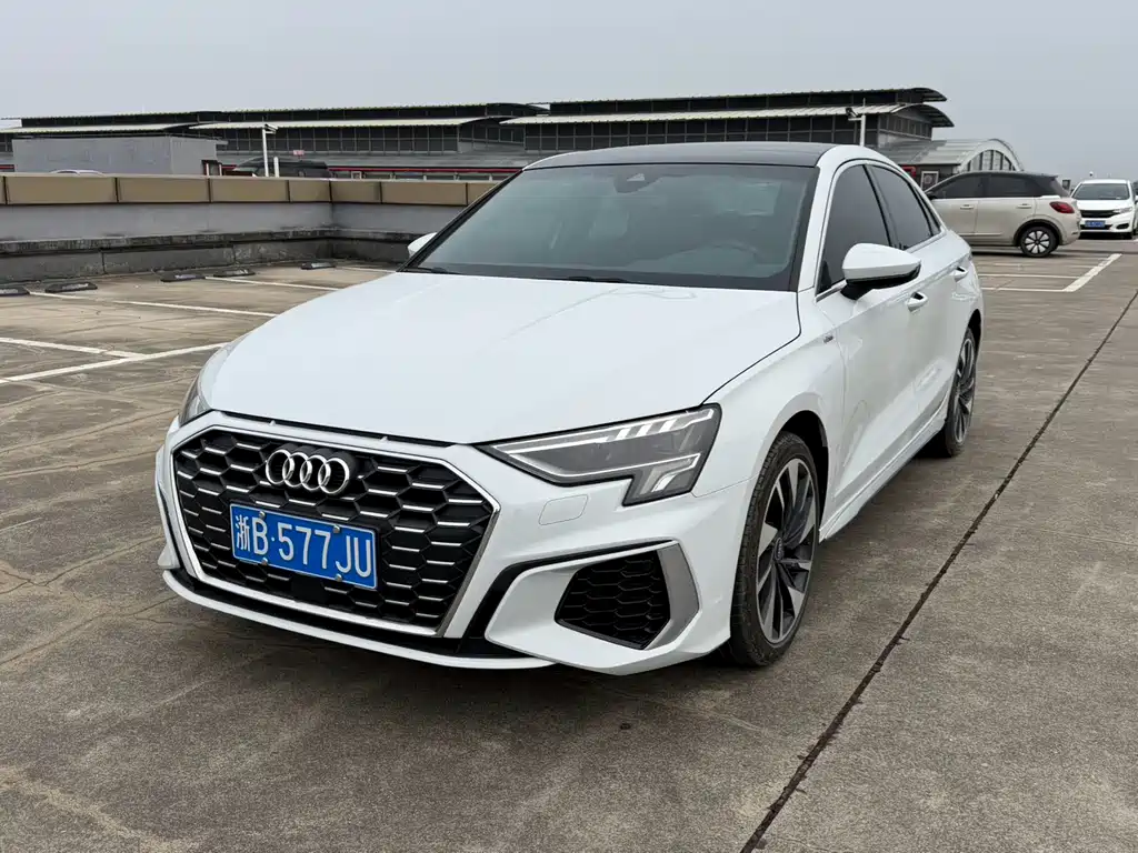 Audi A3 2022 A3L Limousine 35 TFSI Fashionable and Sporty купить на сайте DeffCars
