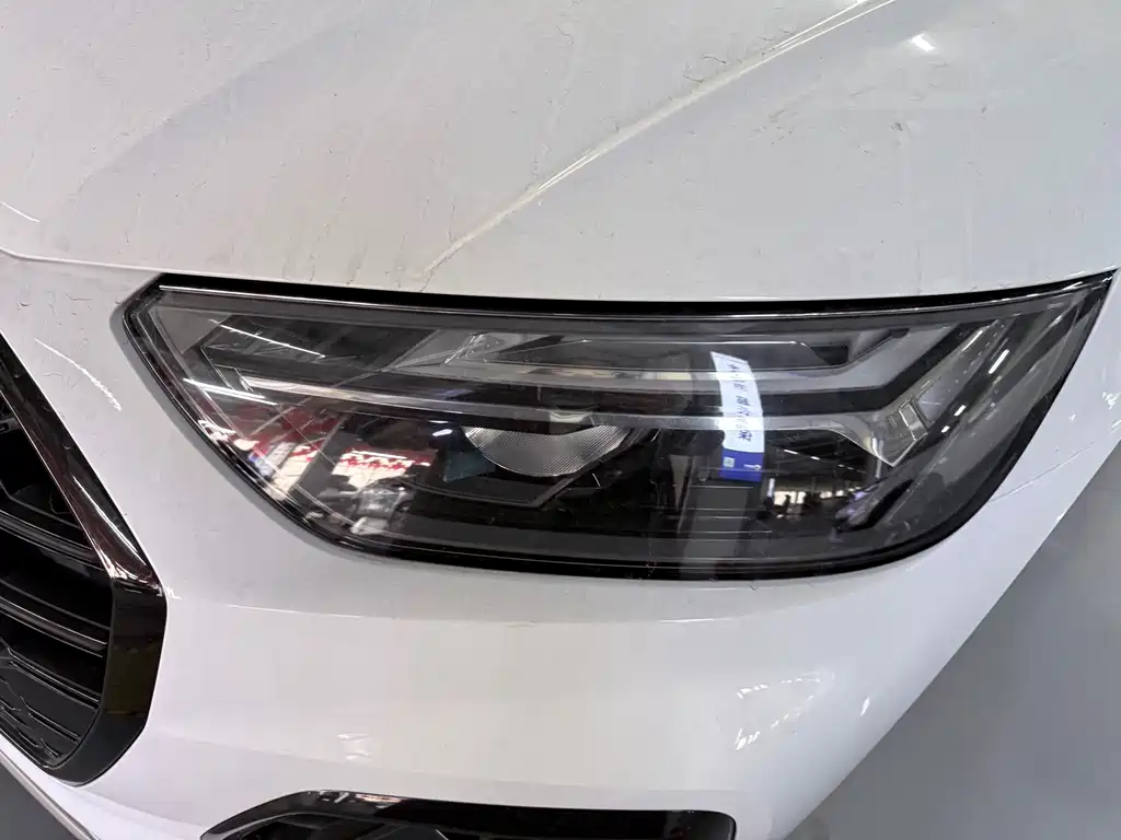 Audi Q5L 2025 40 TFSI Fashionable and Dynamic купить на сайте DeffCars