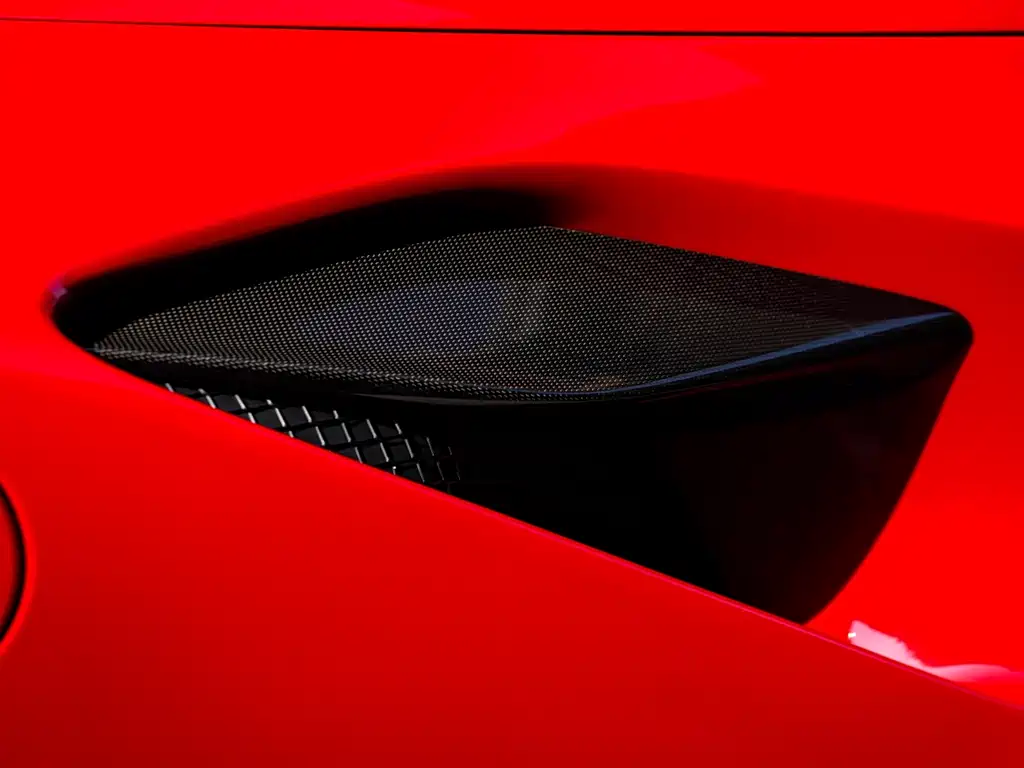 Ferrari F8 2020 Spider 3.9T V8 купить на сайте DeffCars