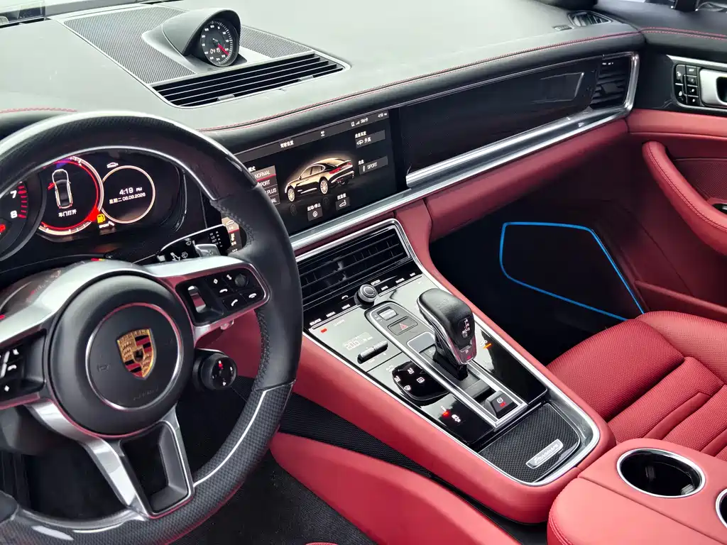 Panamera 2017 4 Executive Extended Edition 3.0T купить на сайте DeffCars