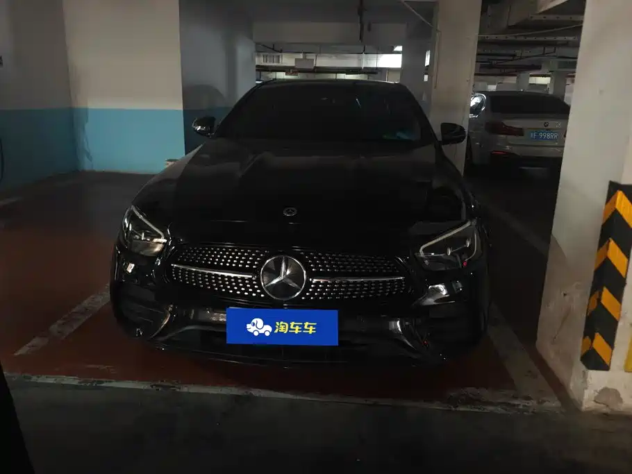 Mercedes-Benz E-class imported 2023 facelift E 260 fashionable sports version купить на сайте DeffCars