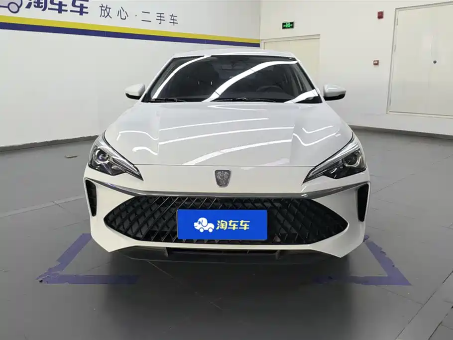 Roewe i5 2023 1.5L Manual Comfort Edition купить на сайте DeffCars