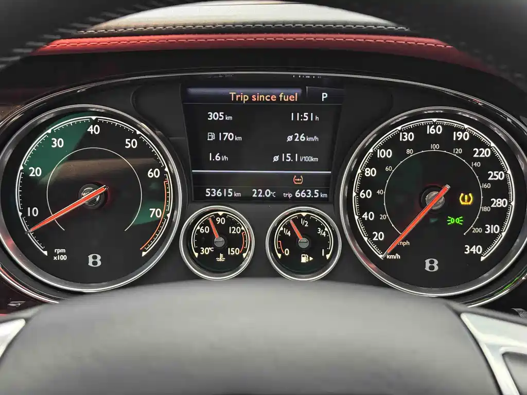 Flying Spur 2017 4.0T V8 Standard Edition купить на сайте DeffCars