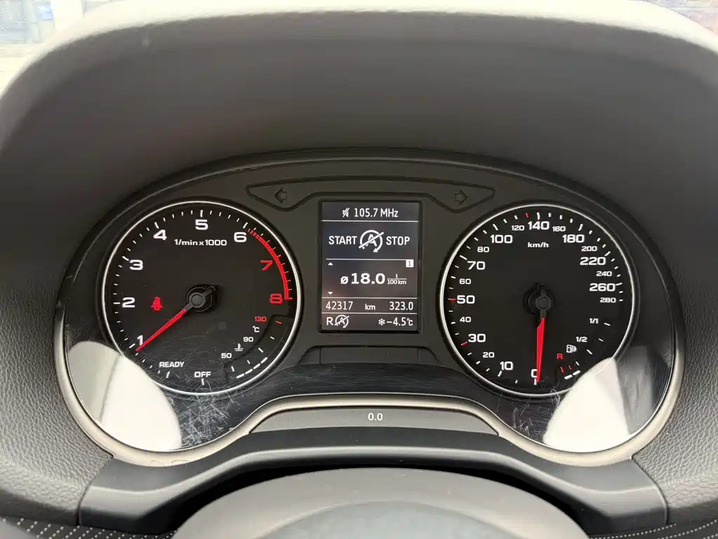 Audi Q2L 2022 35 TFSI fashionable and dynamic купить на сайте DeffCars