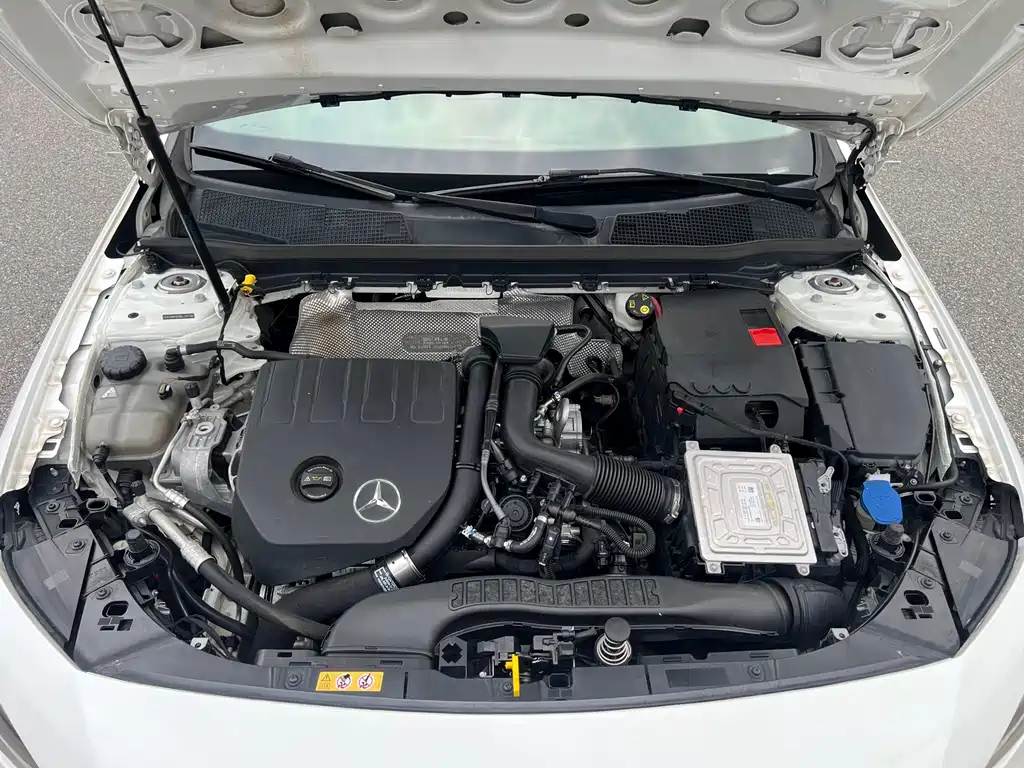 Mercedes-Benz A-Class 2020 Facelift A 200 L Sports Sedan Fashionable купить на сайте DeffCars