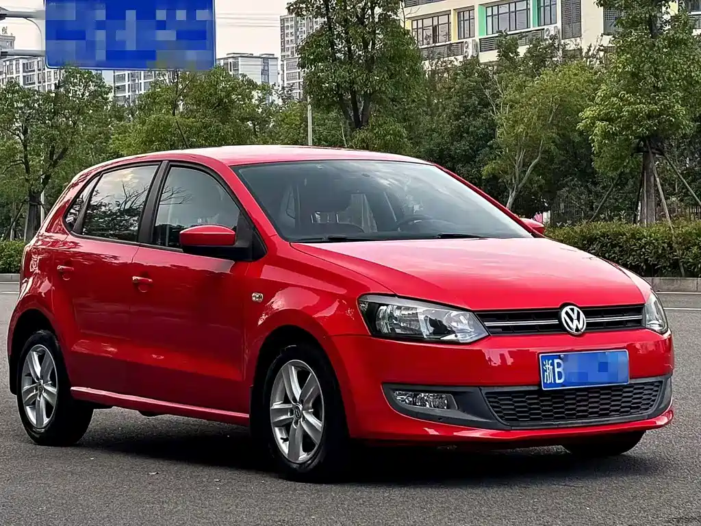 Polo 2011 1.6L automatic stylish version купить на сайте DeffCars