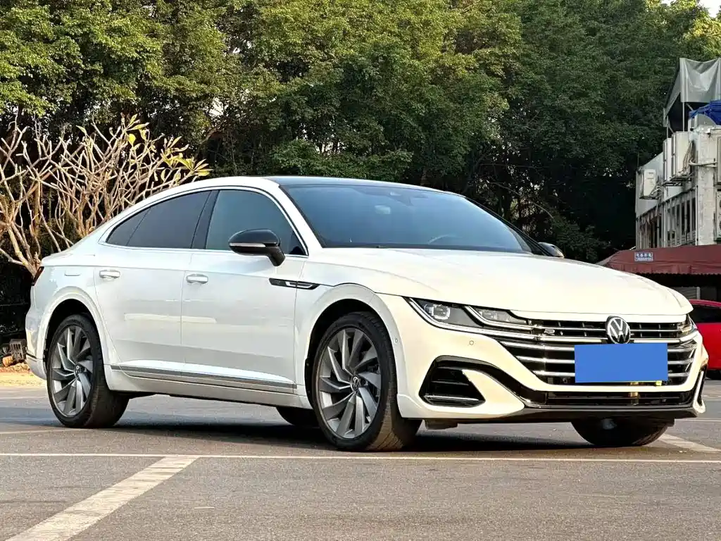 FAW-Volkswagen CC 2021 380TSI eye-catching version купить на сайте DeffCars