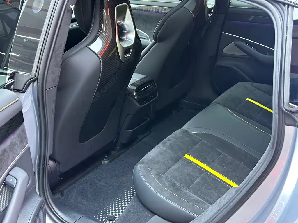 Xiaomi SU7 Ultra 2025 Ultra купить на сайте DeffCars