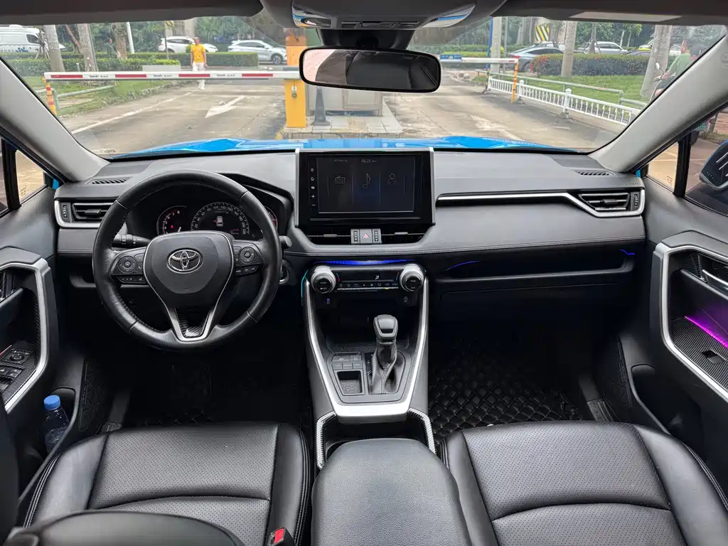 RAV4 Rongfang 2020 2.0L CVT two-wheel drive fashion version купить на сайте DeffCars