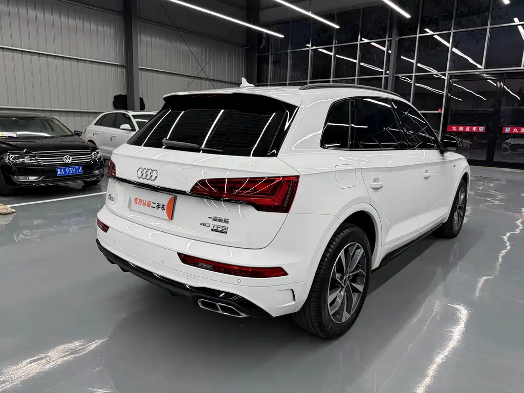 Audi Q5L 2023 40T luxury and dynamic model купить на сайте DeffCars