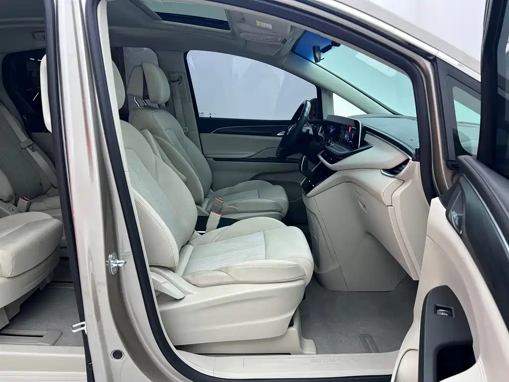 Buick GL8 2023 ES Lu Zun Comfort Type купить на сайте DeffCars