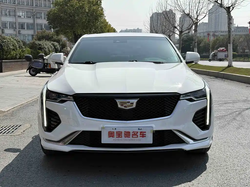 Cadillac CT4 2020 28T Fashion Model купить на сайте DeffCars