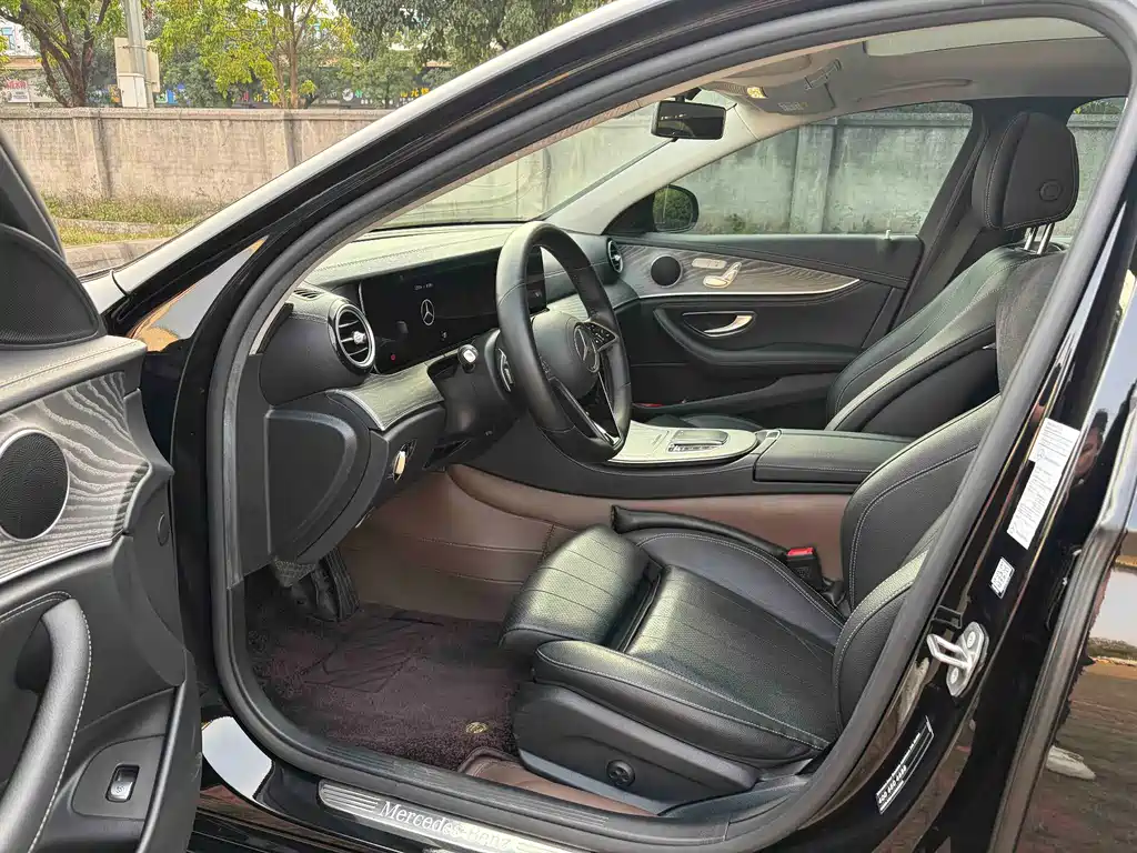 Mercedes-Benz E-Class 2023 E 260 L 4MATIC купить на сайте DeffCars