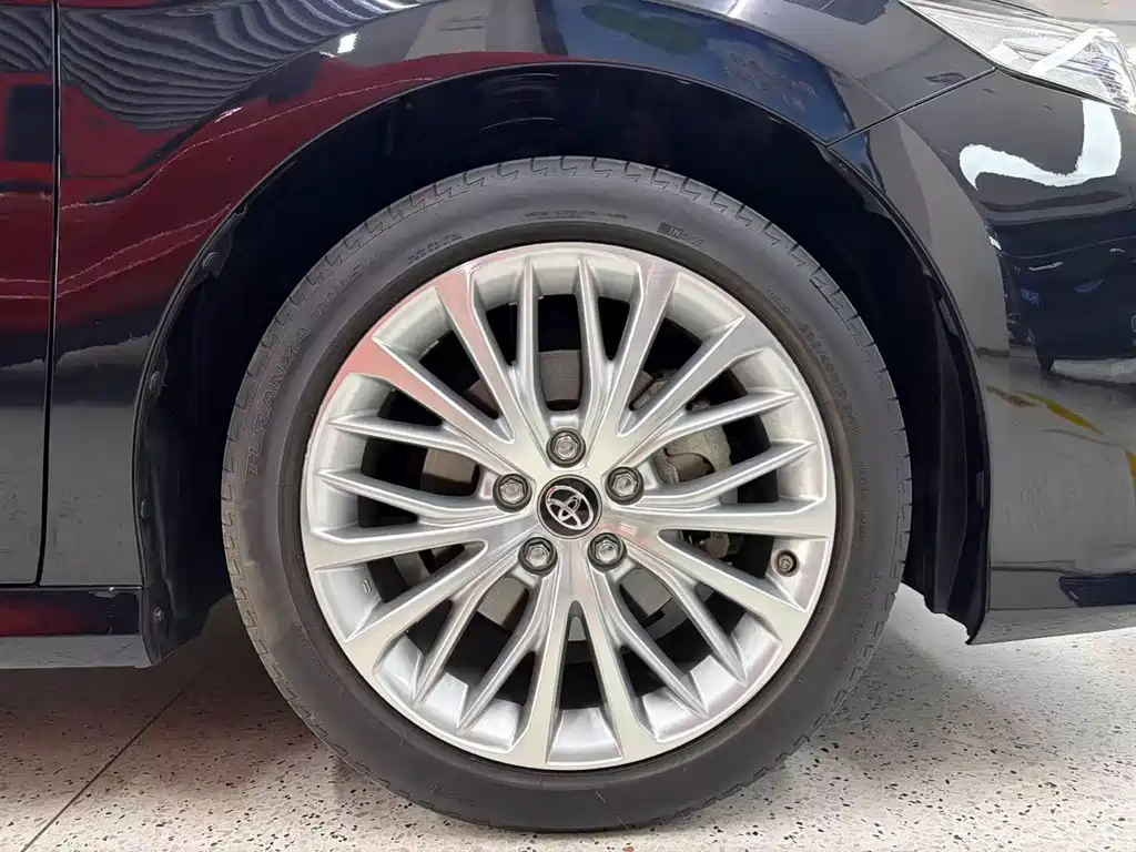 Camry 2018 2.5G Deluxe Edition купить на сайте DeffCars