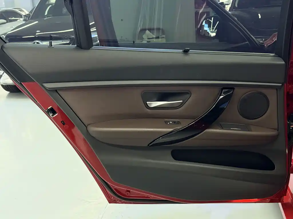 BMW 3 Series 2019 320Li Fashion Model купить на сайте DeffCars