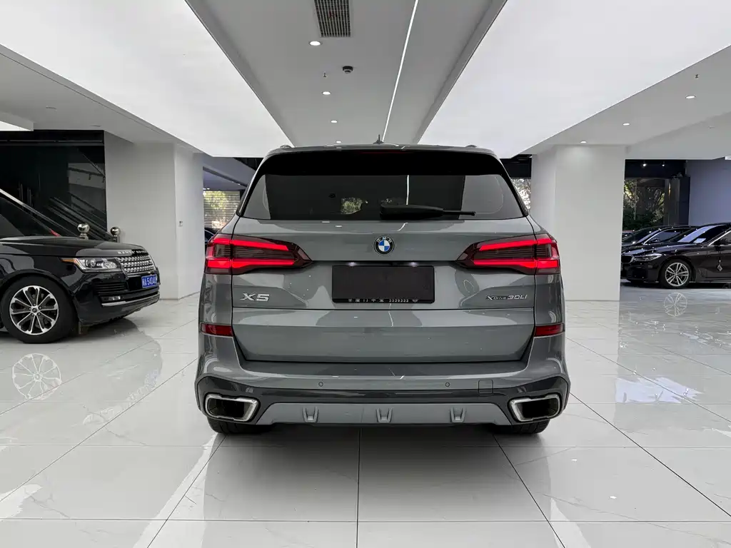 BMW X5 2022 xDrive 30Li Exclusive M Sports Package купить на сайте DeffCars